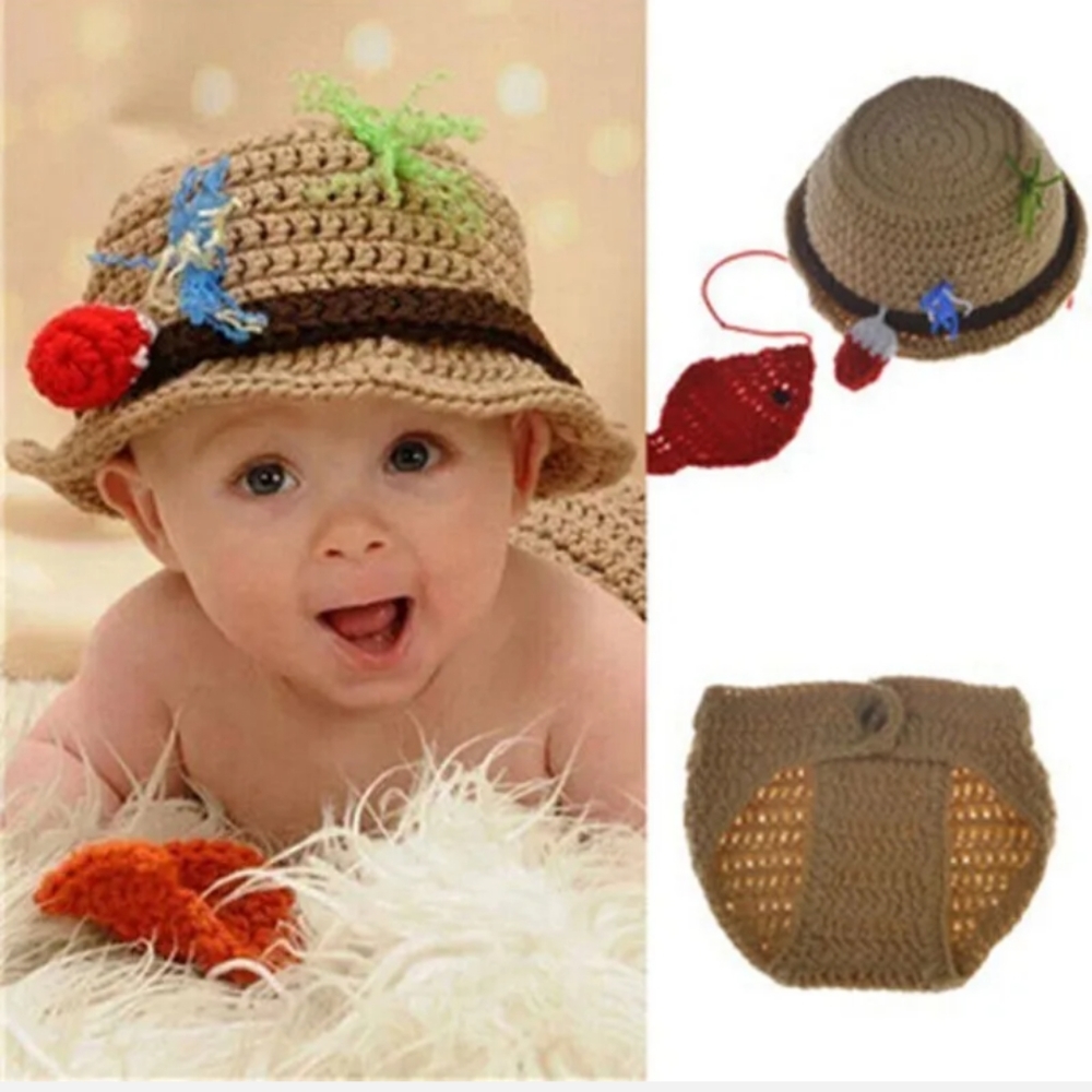 Fisherman hat and shorts outfit sz0-6mths